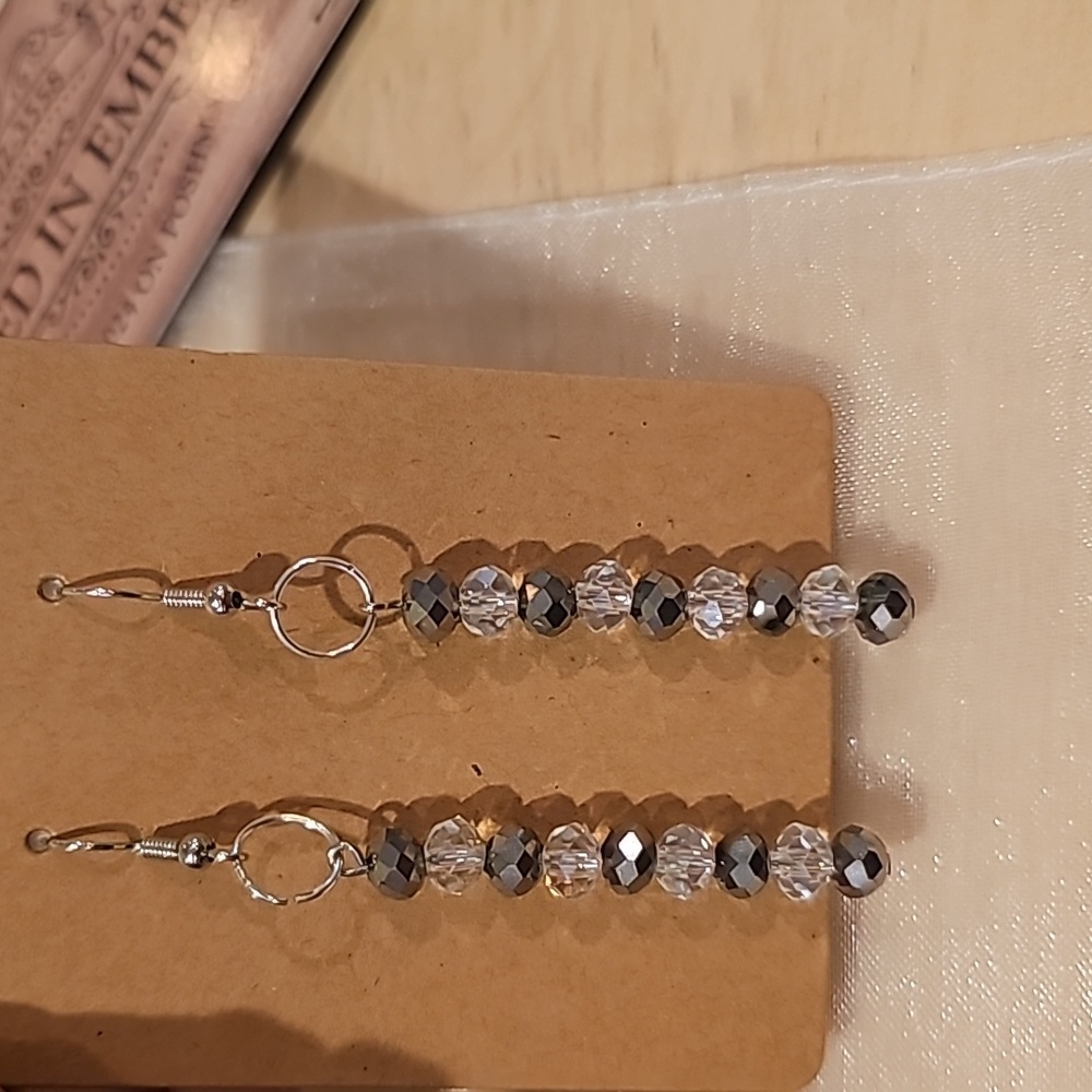 Hand crafted glass bead earrings - Picture 3 of 5
